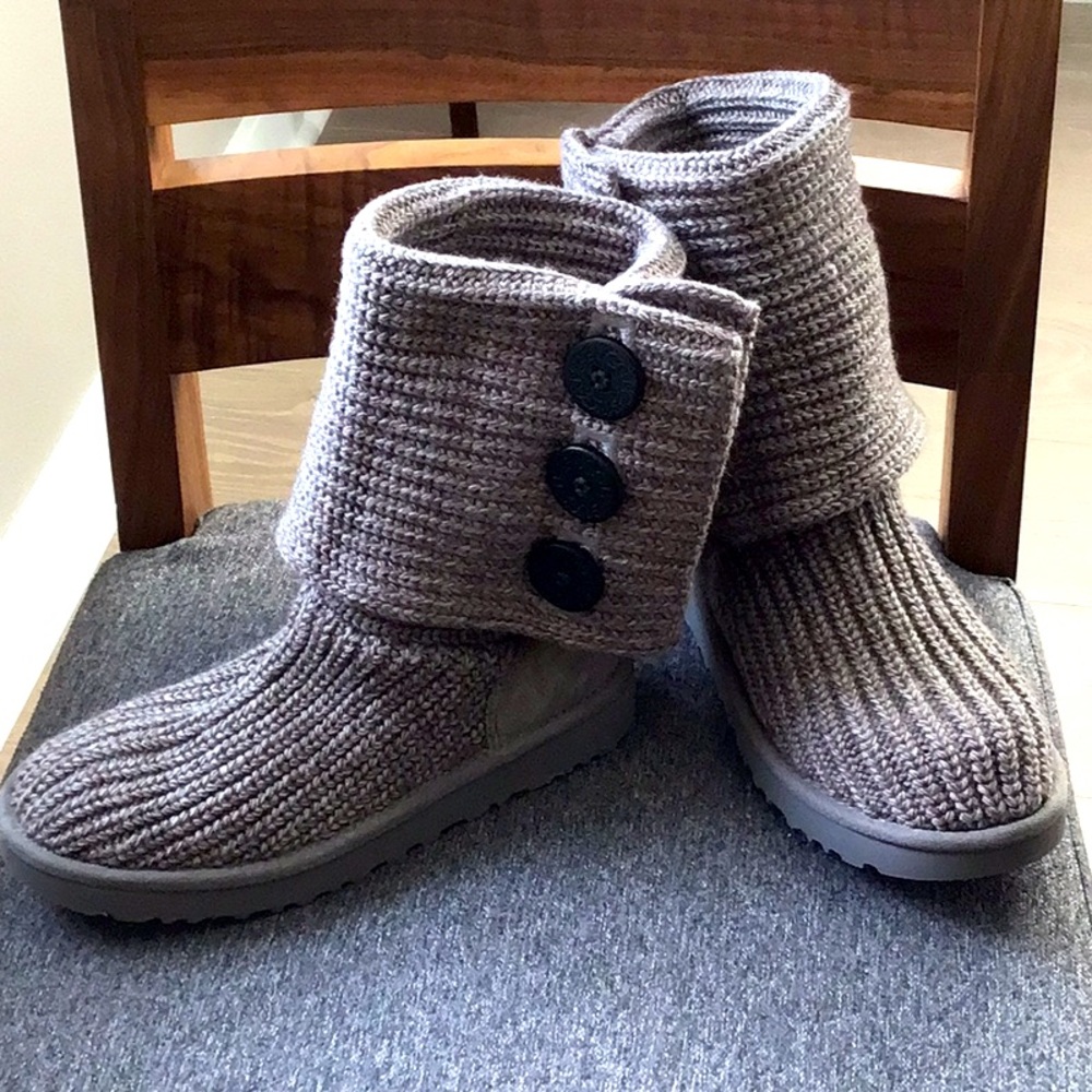 UGG knit short Classic Cardy II